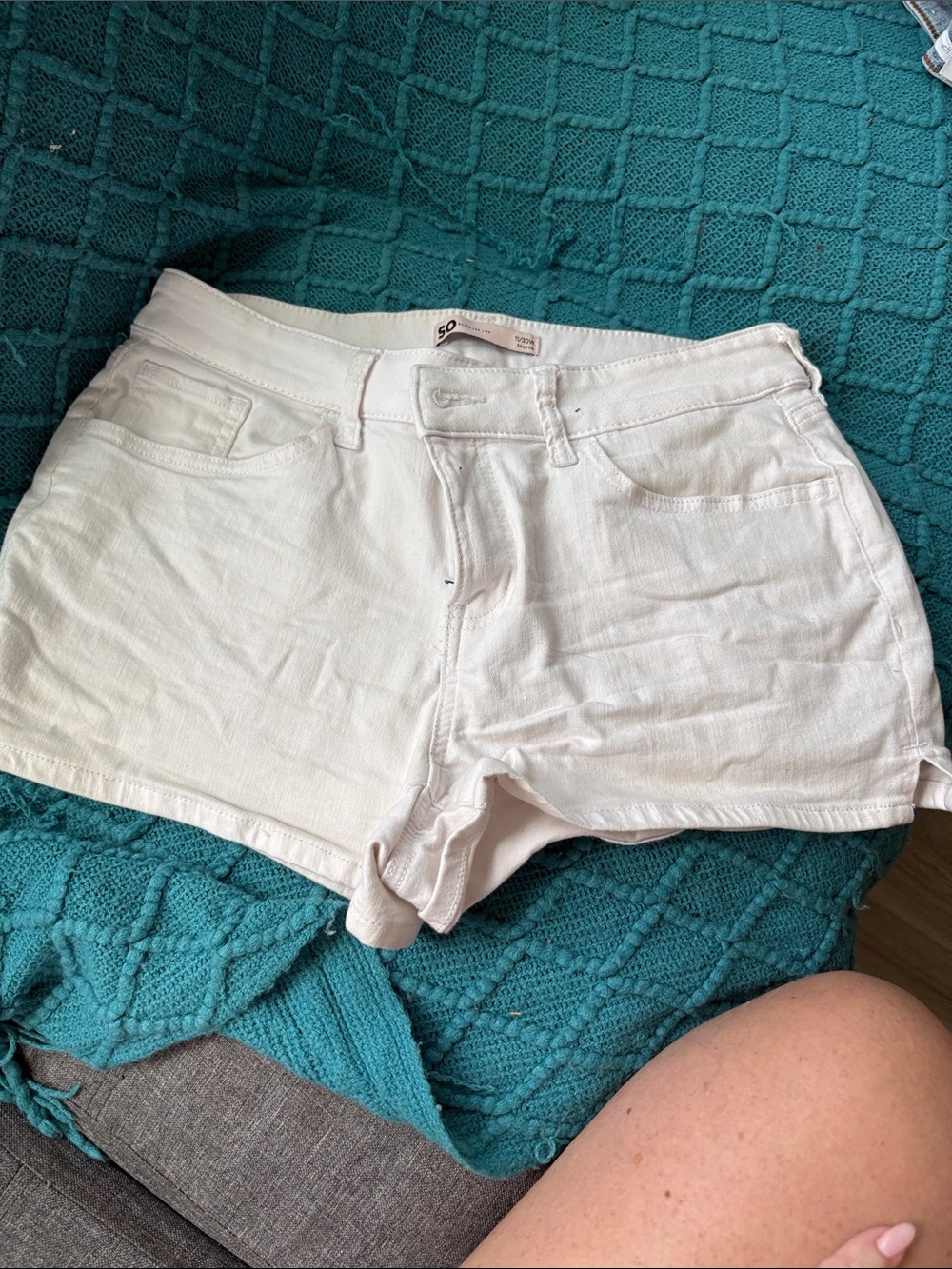 Women's White Denim Mid-Rise Jean Shorts
